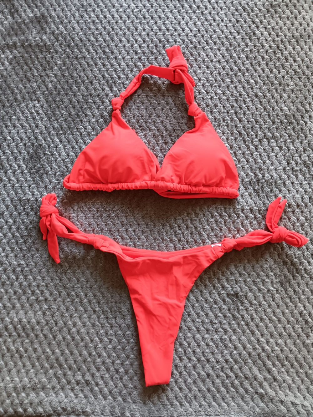Red Triangle Bikini Set – Size Small 🧡🔥 - Picture 2 of 3
